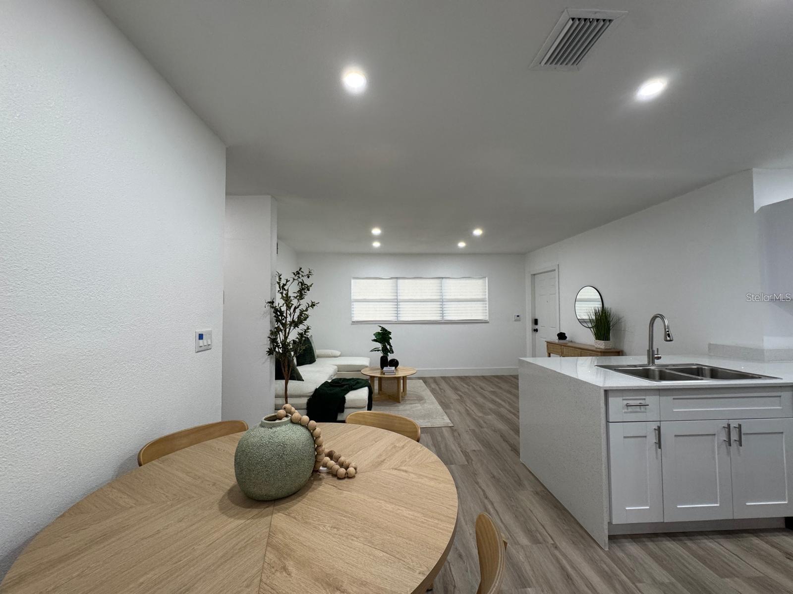 PORT CHARLOTTE SEC 033 - Residential Lease