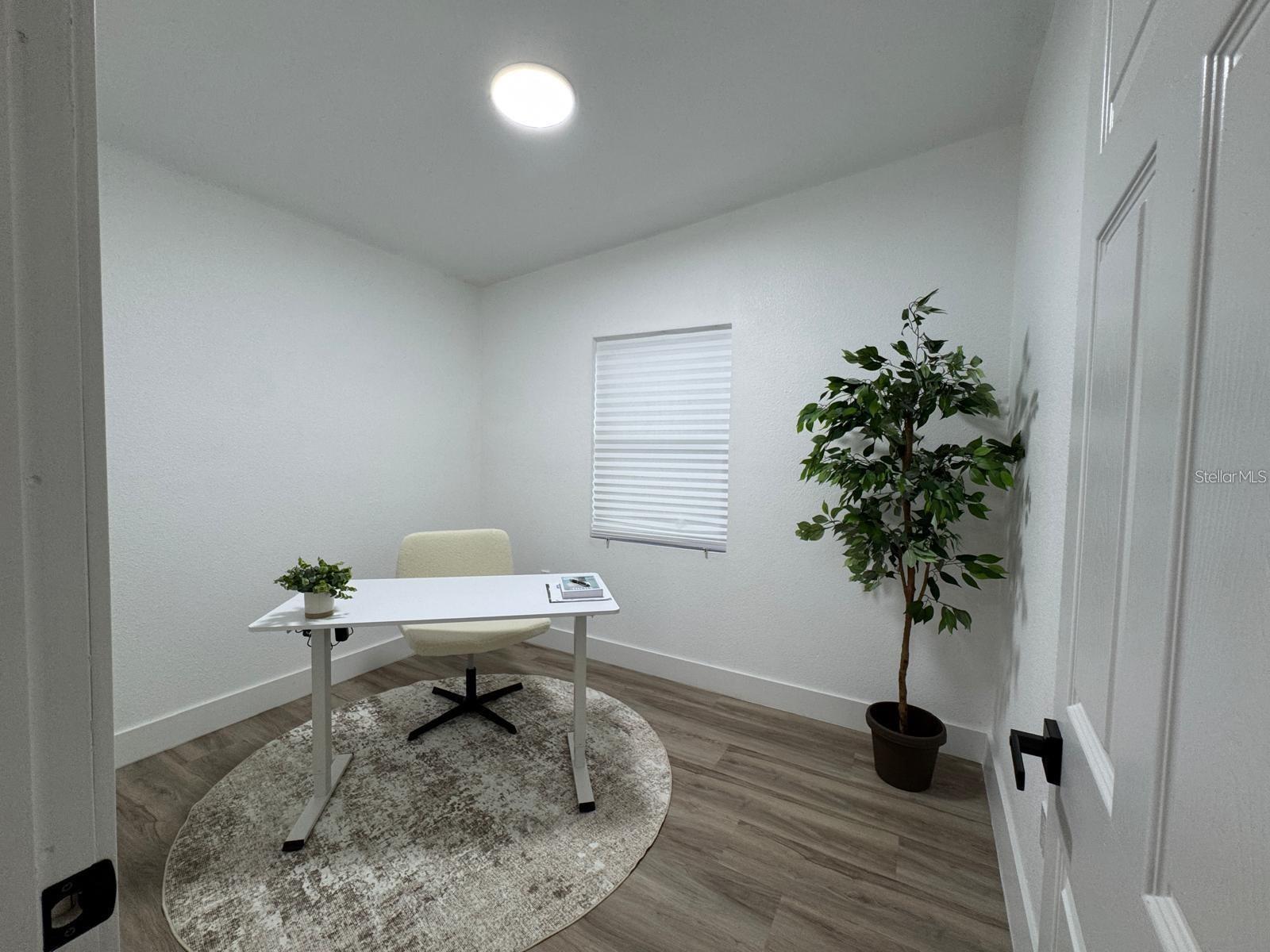 PORT CHARLOTTE SEC 033 - Residential Lease