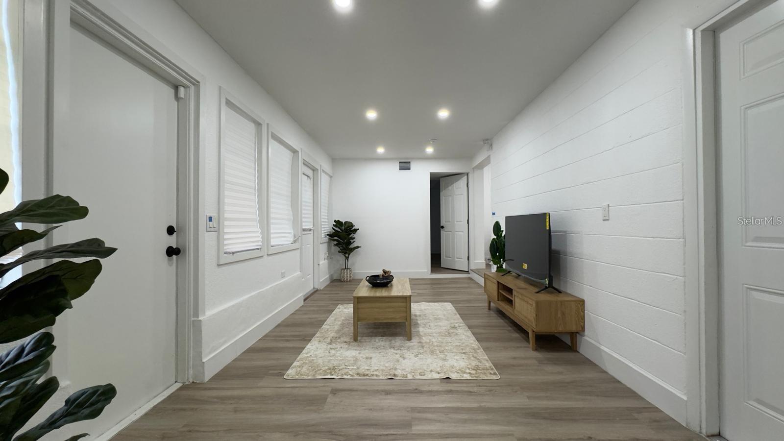 PORT CHARLOTTE SEC 033 - Residential Lease