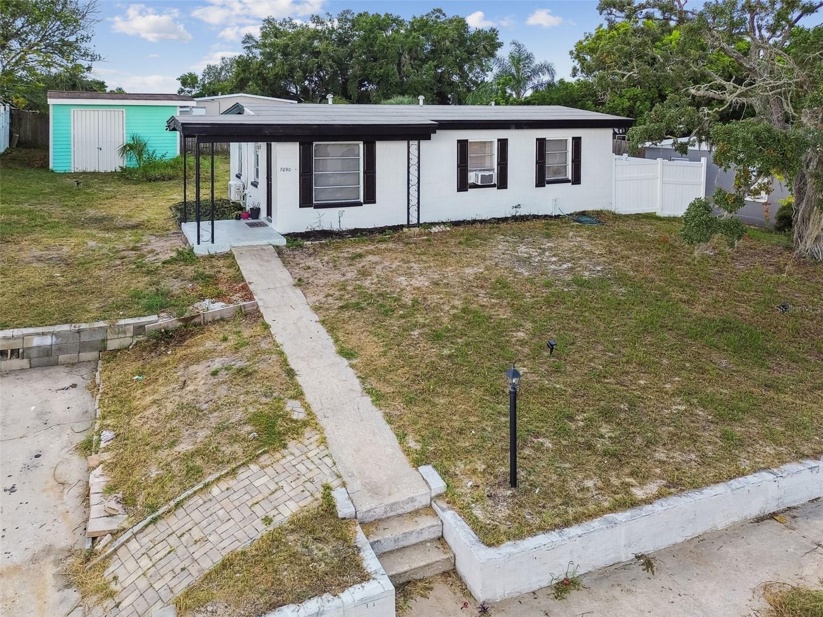 SPRING HILL - Residential