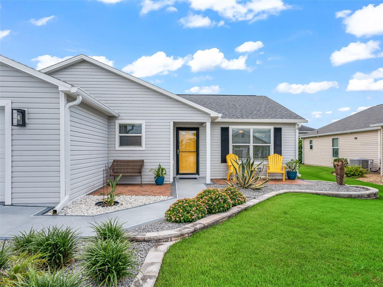 3487 GREENACRES TERRACE