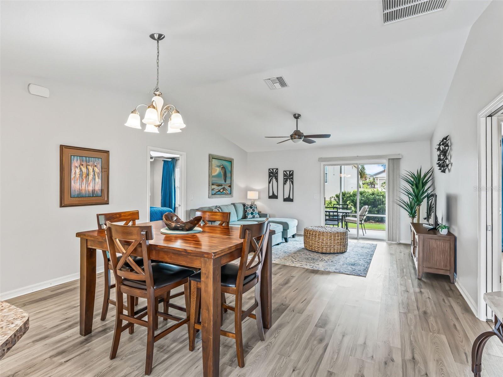 3487 GREENACRES TERRACE