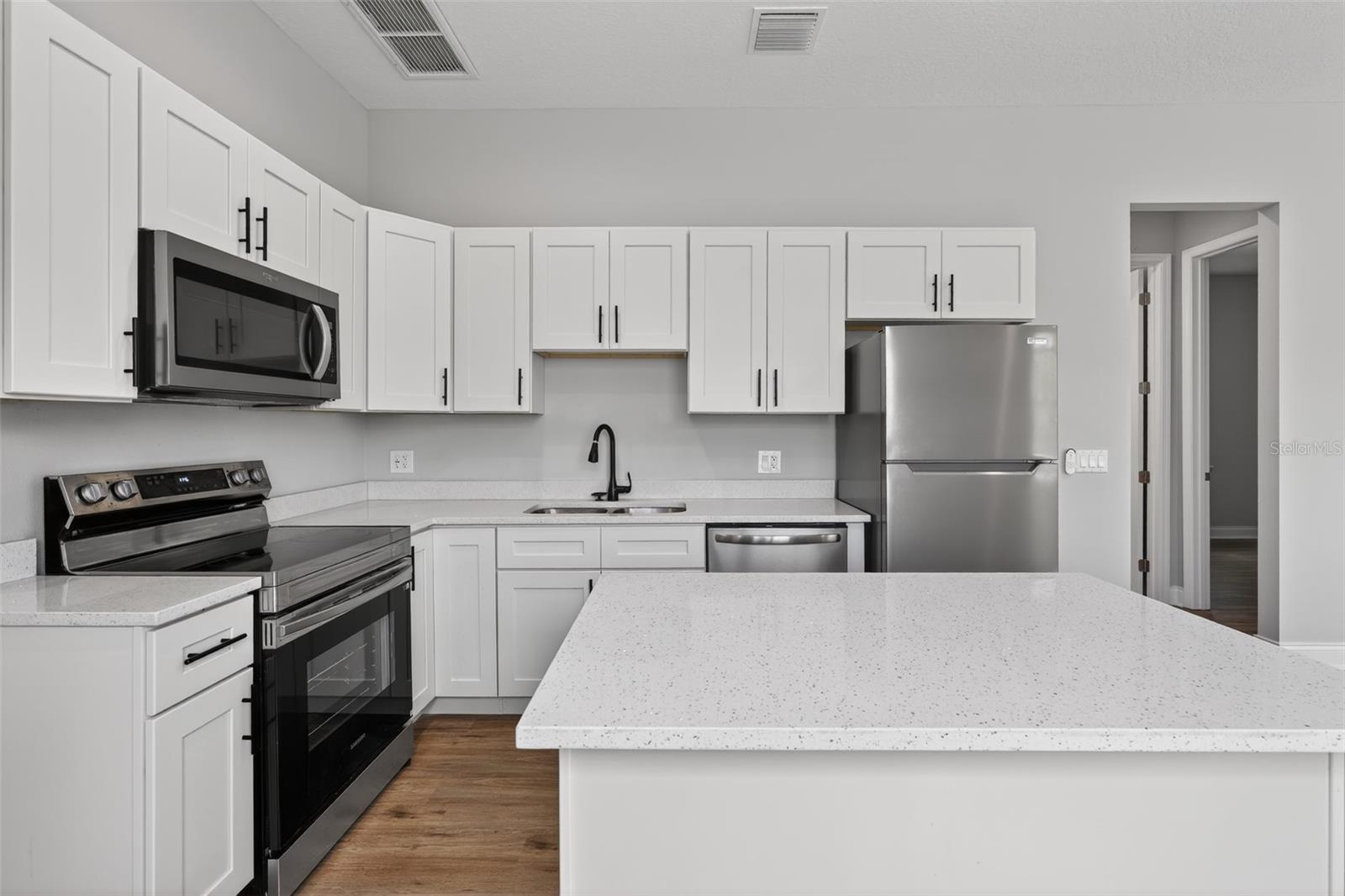 LAUREATE PARK PH 7 - Residential