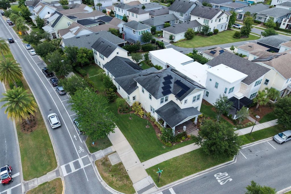 Photo of 13201 Granger Avenue, Orlando, FL 32827 (MLS # S5150361)