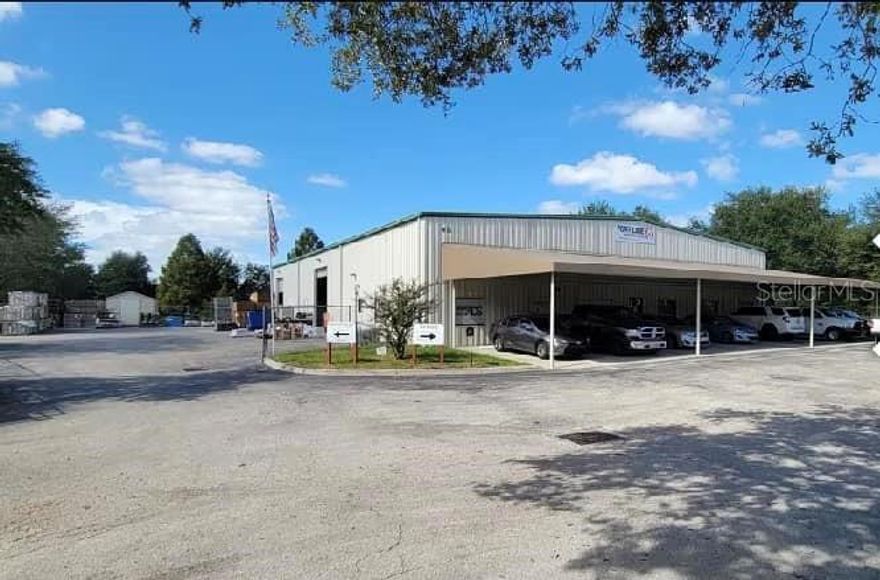 Rare find! Warehouse/Industrial building near downtown Winter Garden zoned I-2. The front has several offices, a break room, open reception area and the back is a large open warehouse with a restroom.  There are several overhead doors and a truck well that is currently filled with removable millings. The front features a new awning.