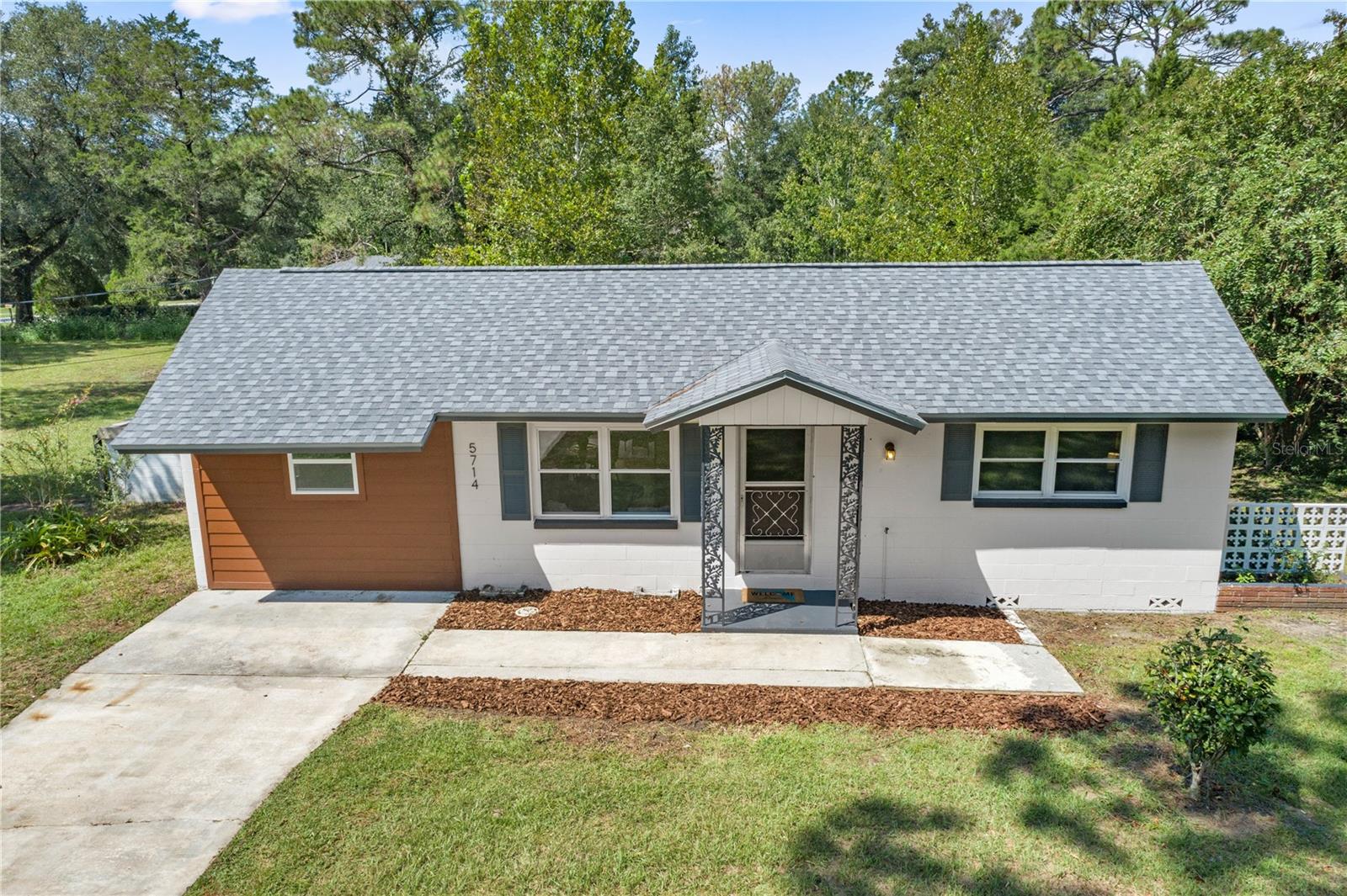 RAINBOW ACRES 01 - Residential Lease