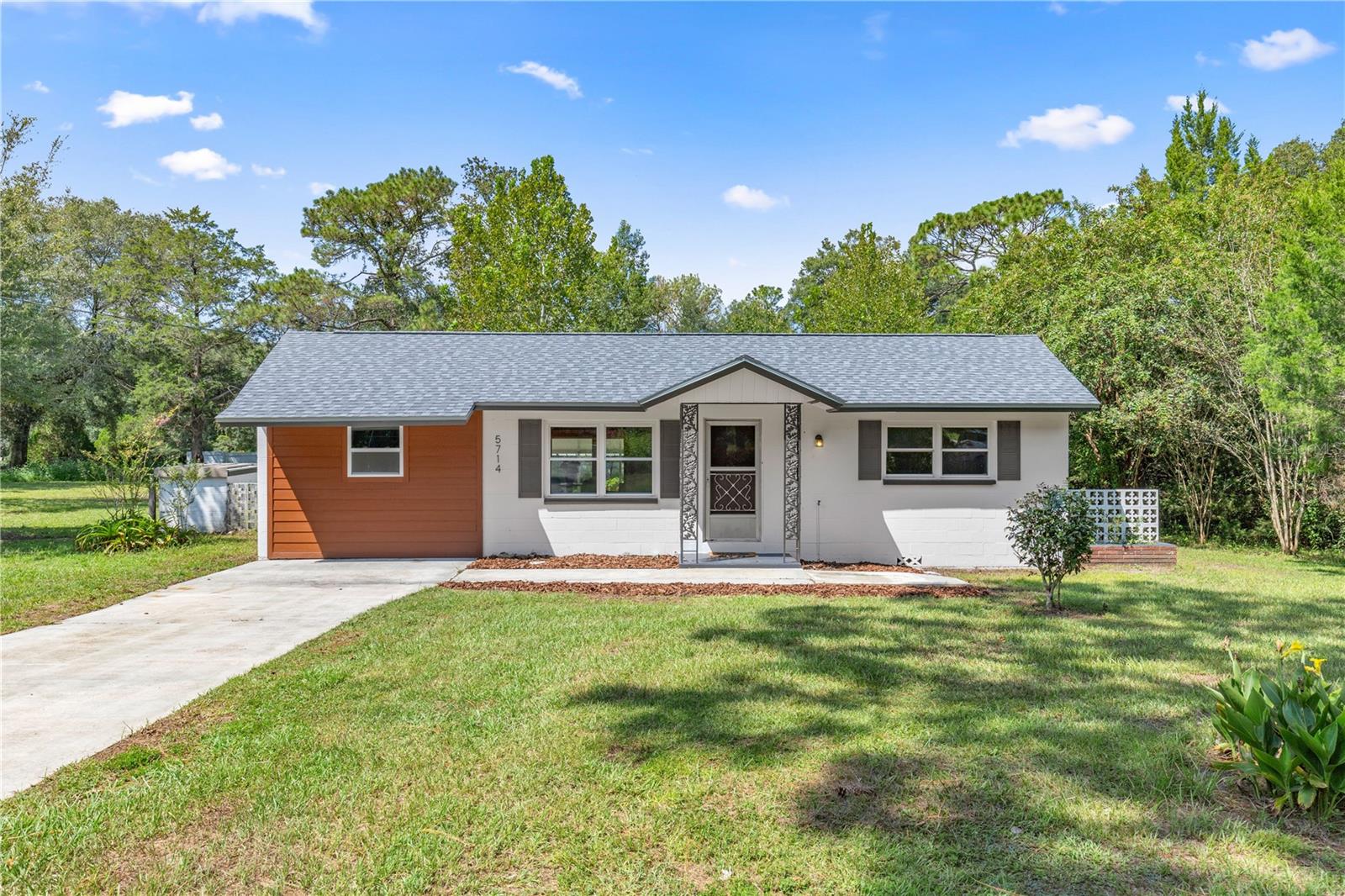 RAINBOW ACRES 01 - Residential Lease