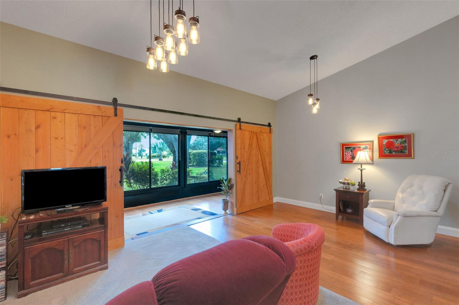 HIGHLAND LAKES - GREENVIEW VILLAS CONDO I - Residential