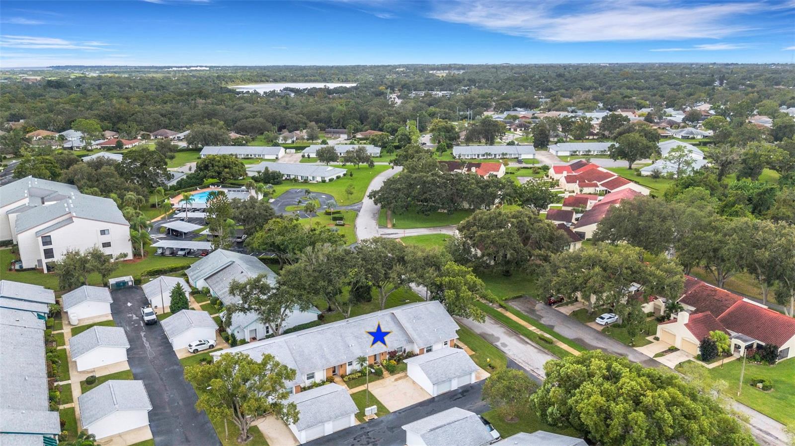 HIGHLAND LAKES - GREENVIEW VILLAS CONDO I - Residential