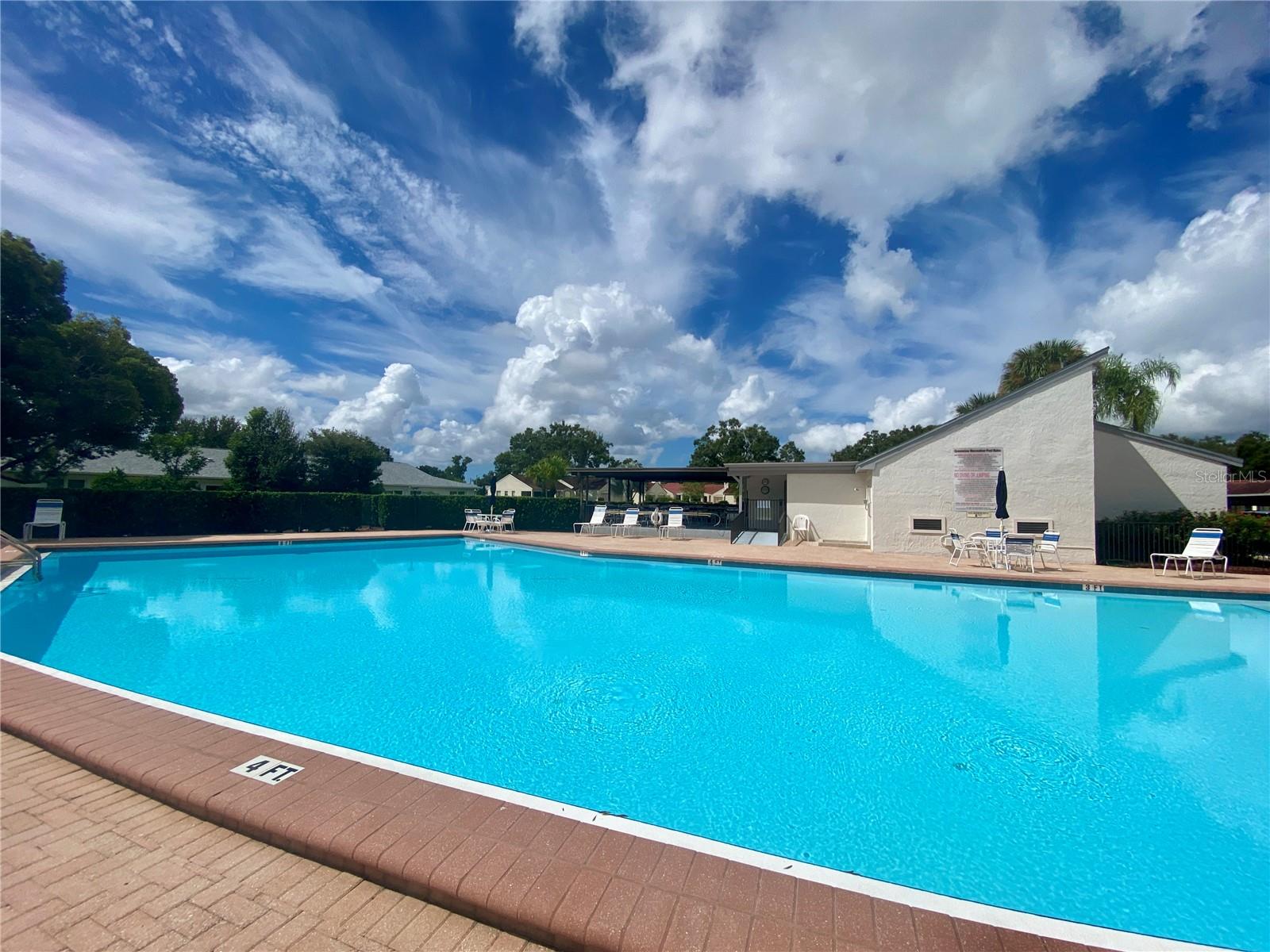 HIGHLAND LAKES - GREENVIEW VILLAS CONDO I - Residential
