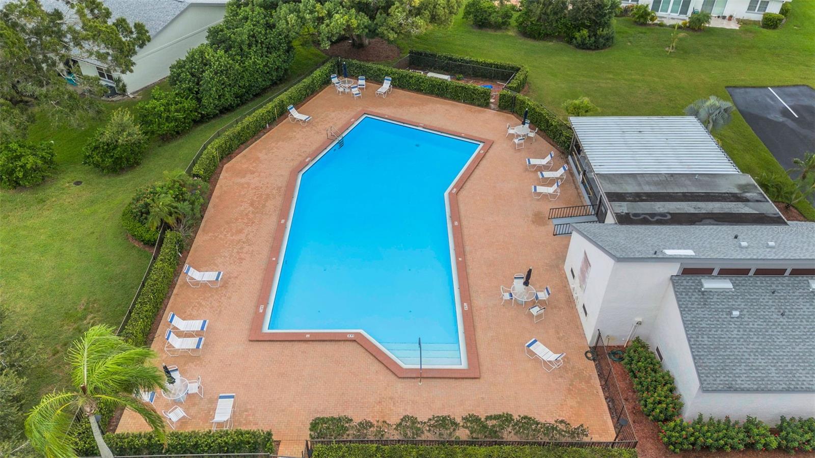 HIGHLAND LAKES - GREENVIEW VILLAS CONDO I - Residential