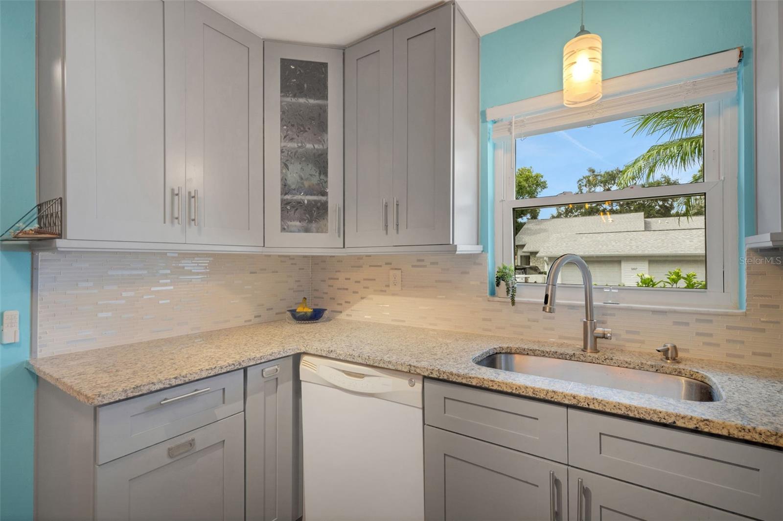 HIGHLAND LAKES - GREENVIEW VILLAS CONDO I - Residential