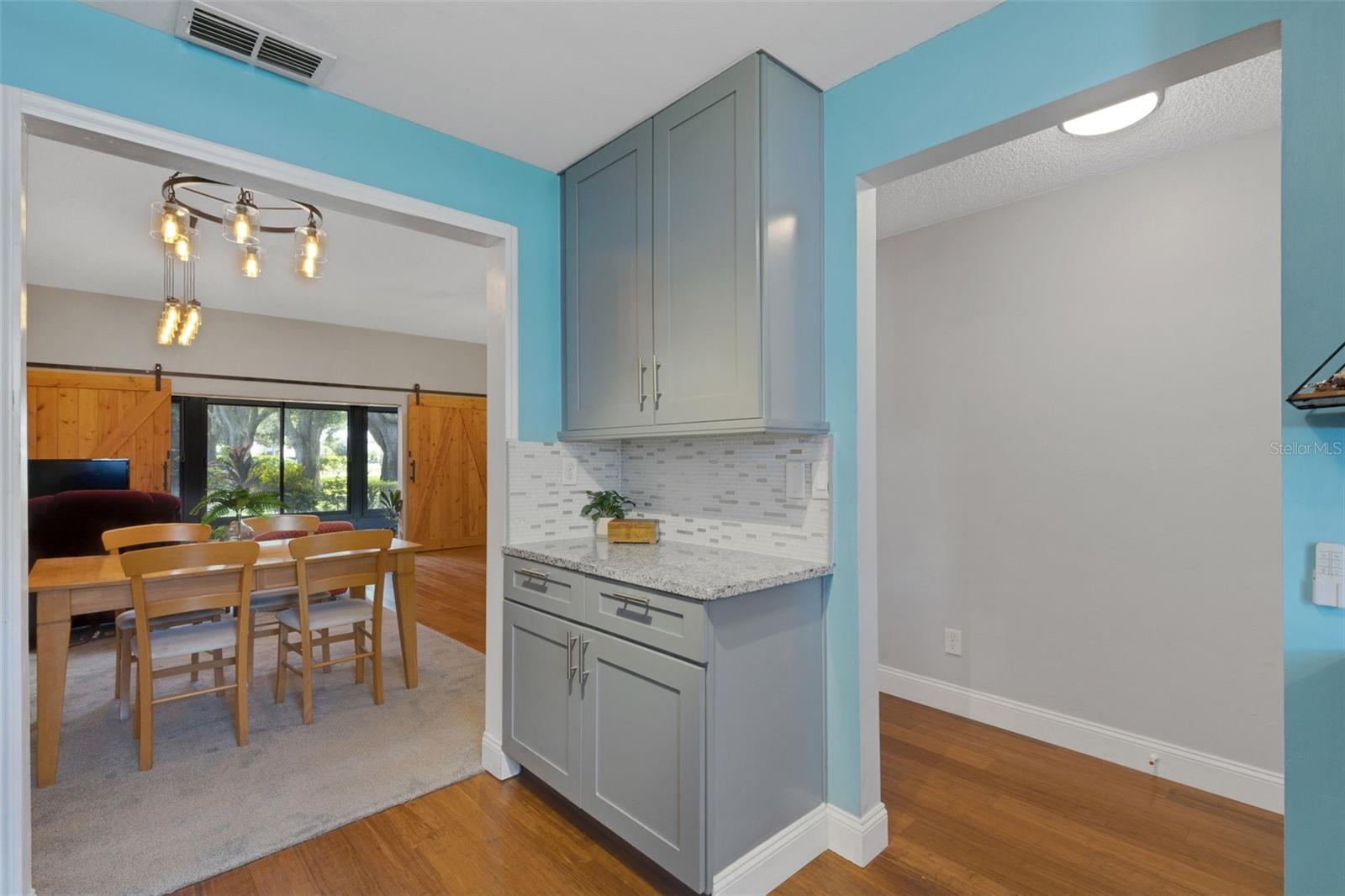 HIGHLAND LAKES - GREENVIEW VILLAS CONDO I - Residential