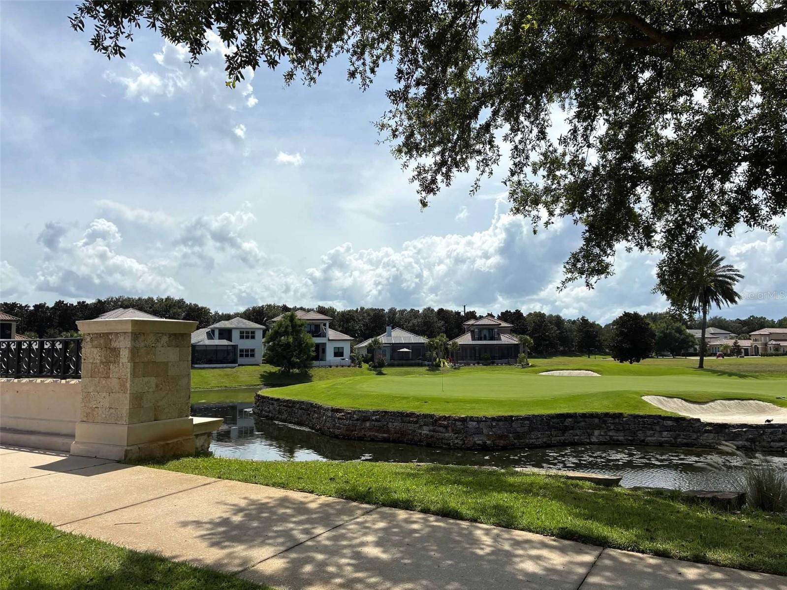 CONSERVATORY HAMMOCK BEACH - Land