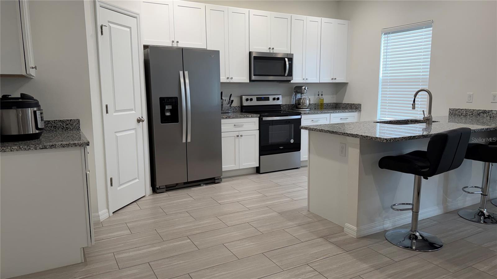 CIERRA OAKS - Residential
