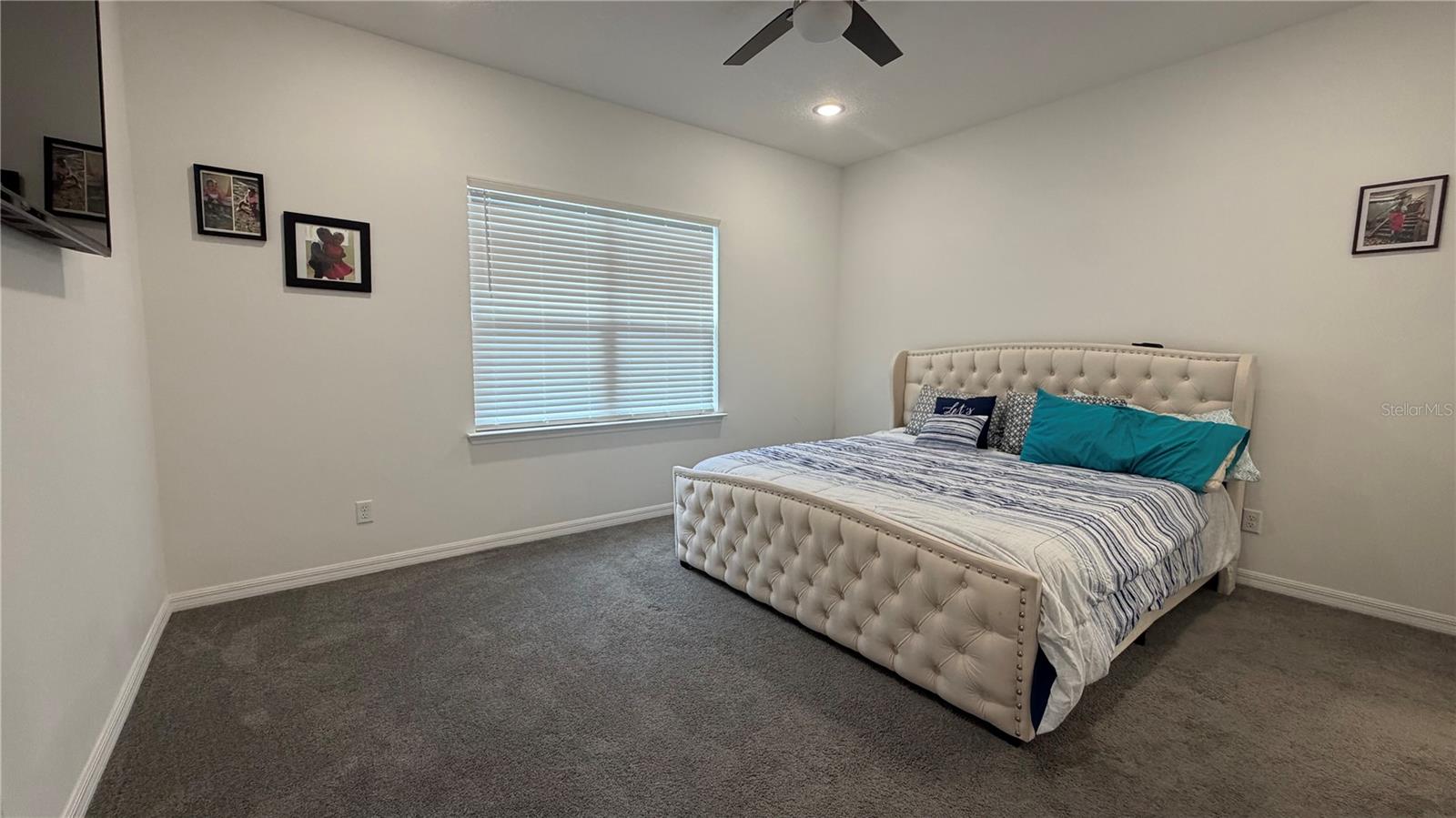 CIERRA OAKS - Residential