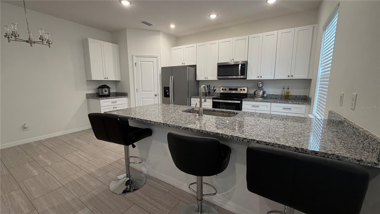 CIERRA OAKS - Residential