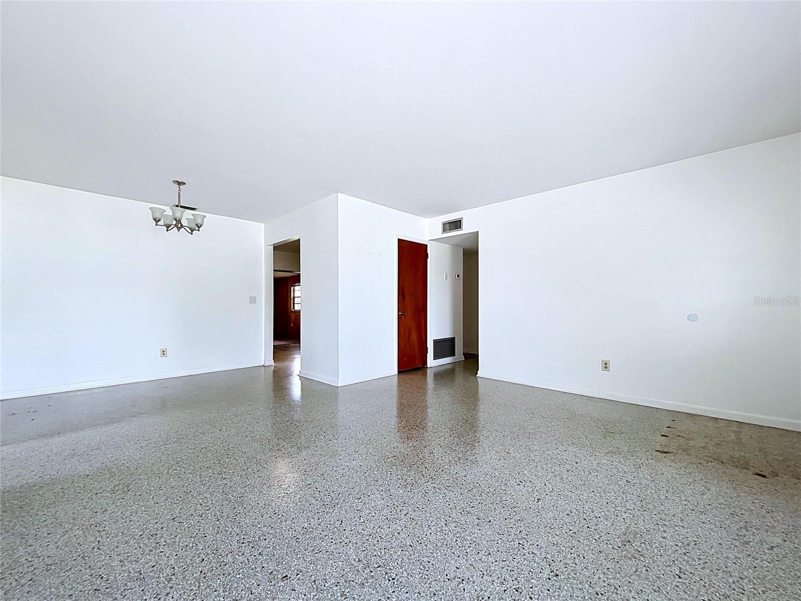 TOWNN COUNTRY PARK UN 20 - Residential