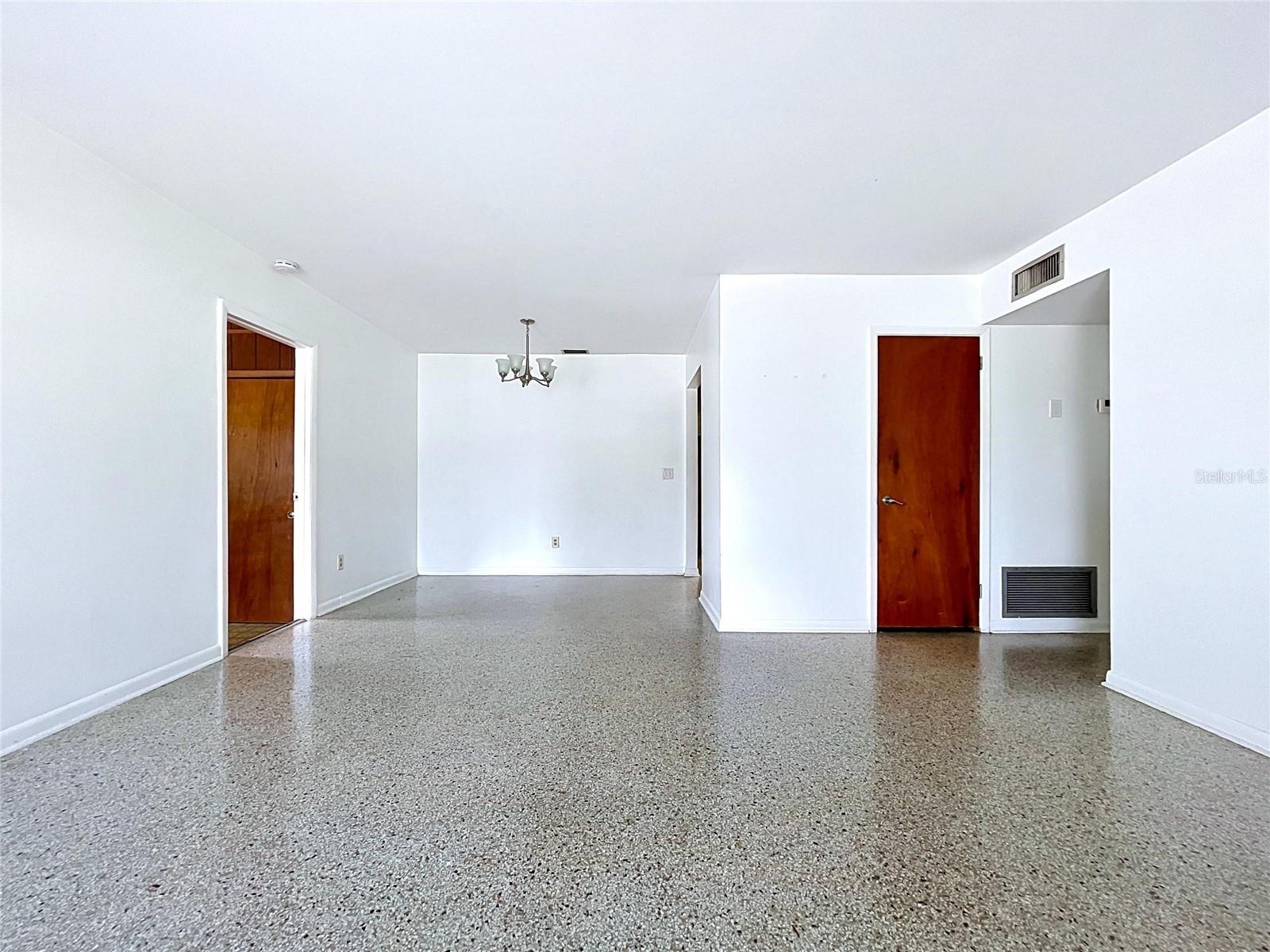 TOWNN COUNTRY PARK UN 20 - Residential