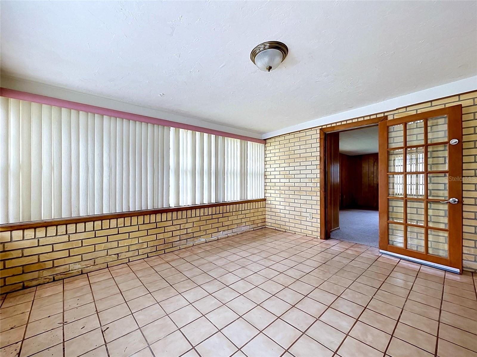 TOWNN COUNTRY PARK UN 20 - Residential