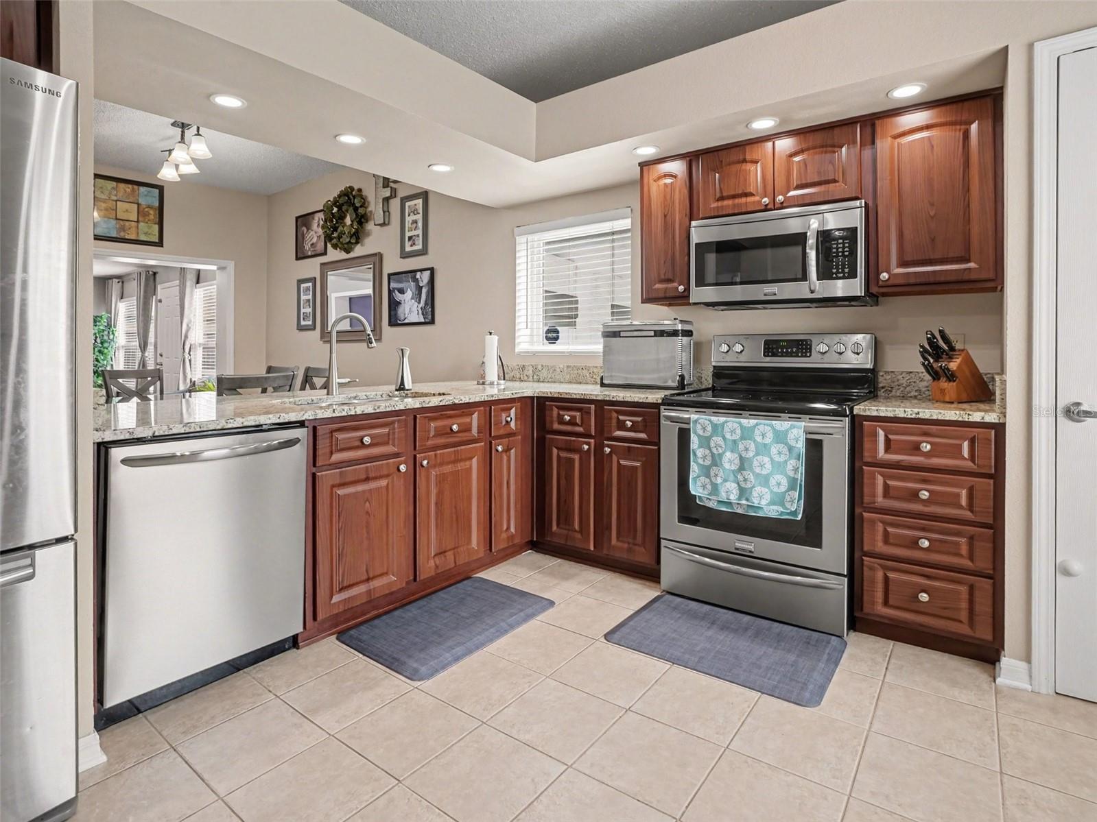 PARKVIEW POINTE SEC 02 - Residential