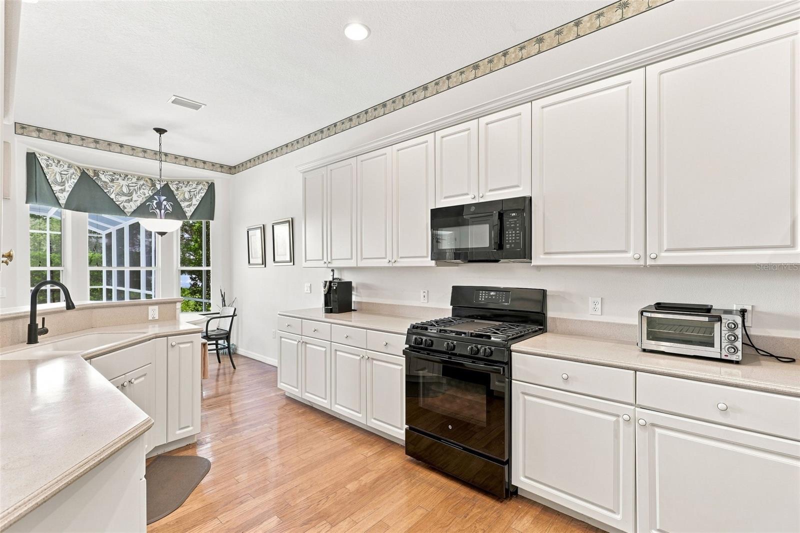 437 SOTHEBY WAY