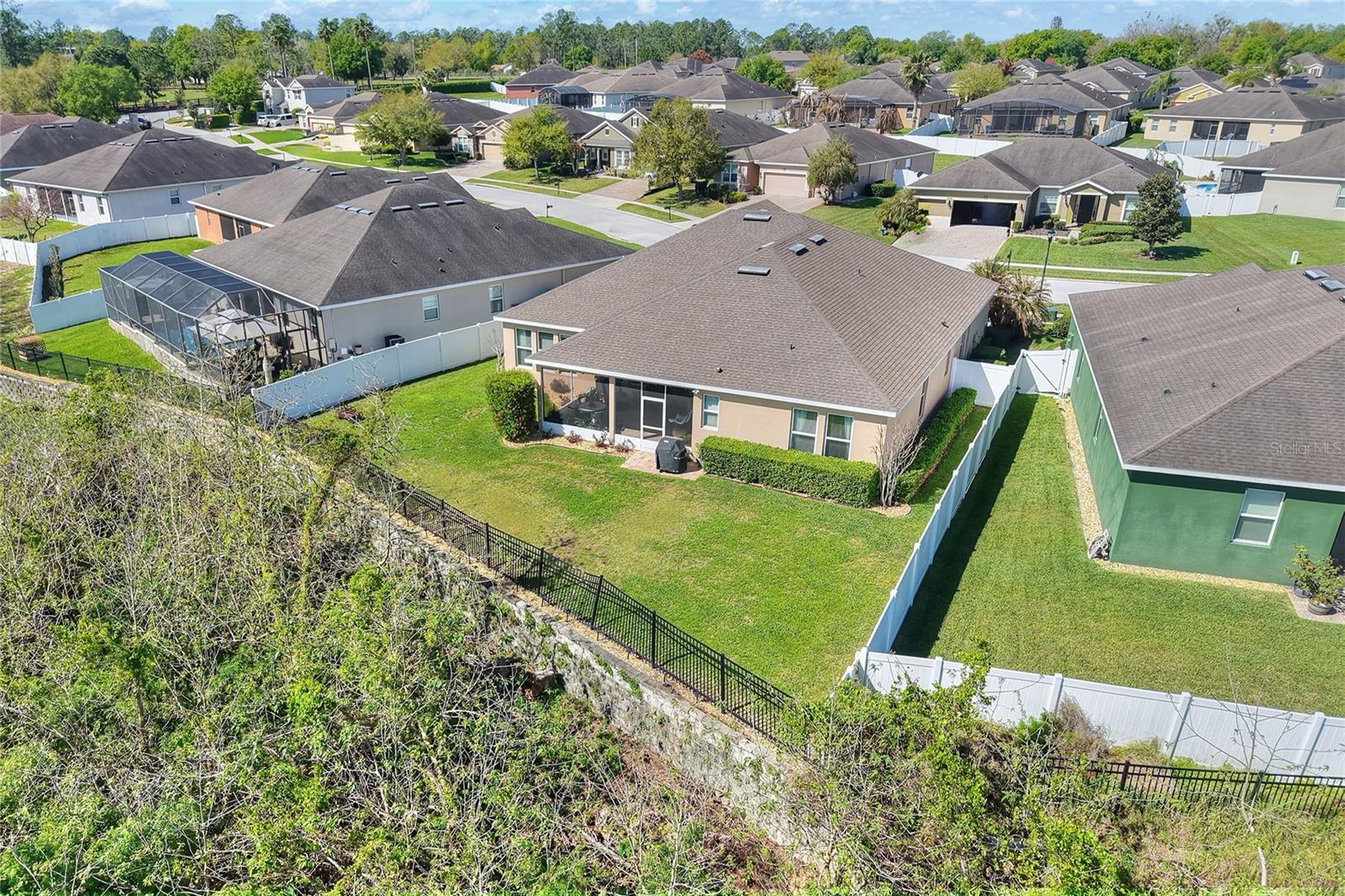 HAMPTON COVE - Residential