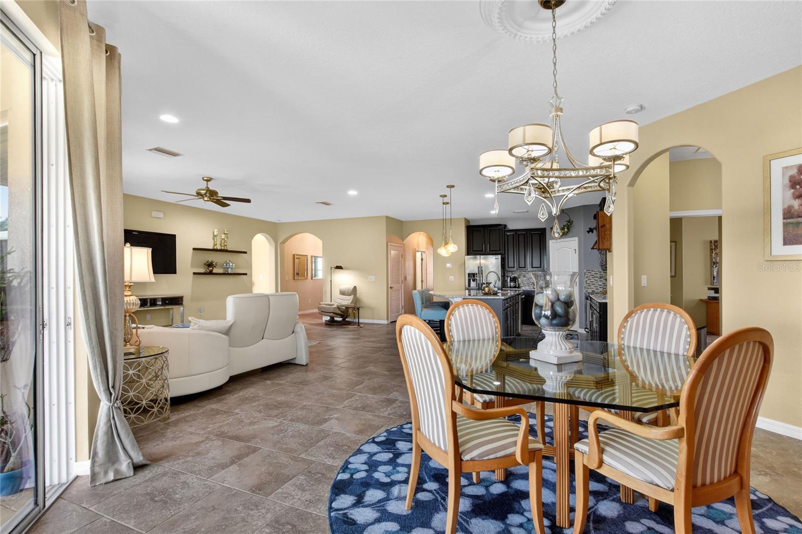 HAMPTON COVE - Residential