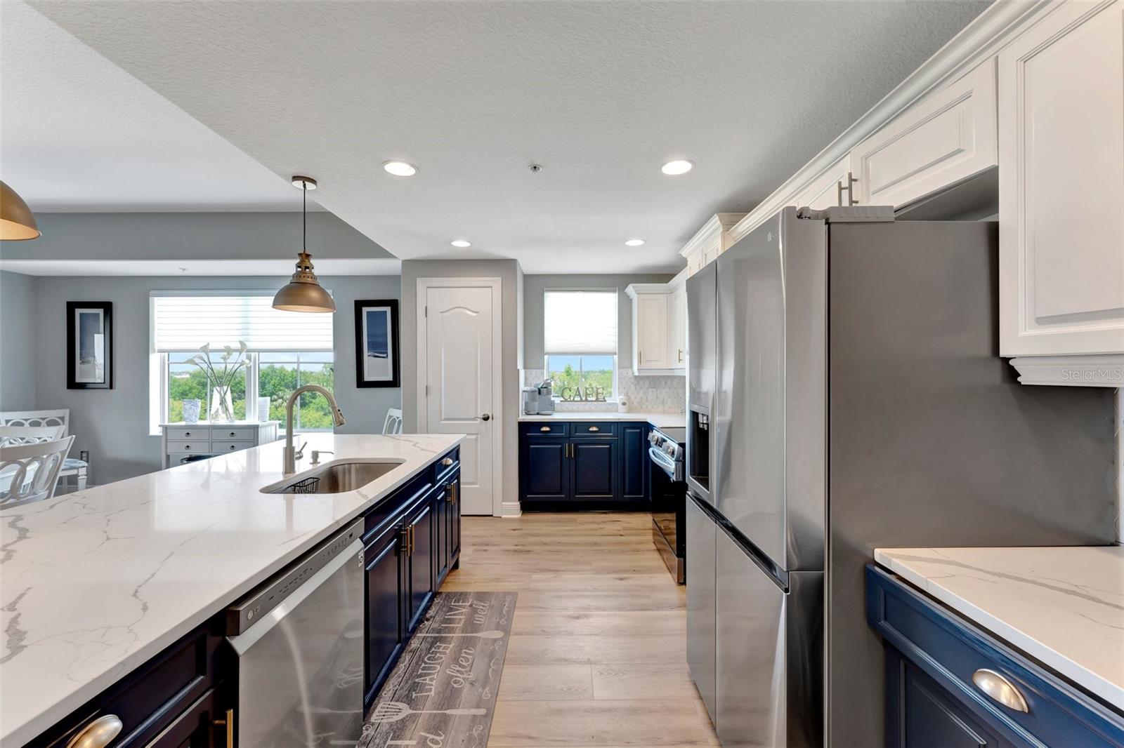 THE PALMS AT RIVIERA DUNES PH I - Residential Lease