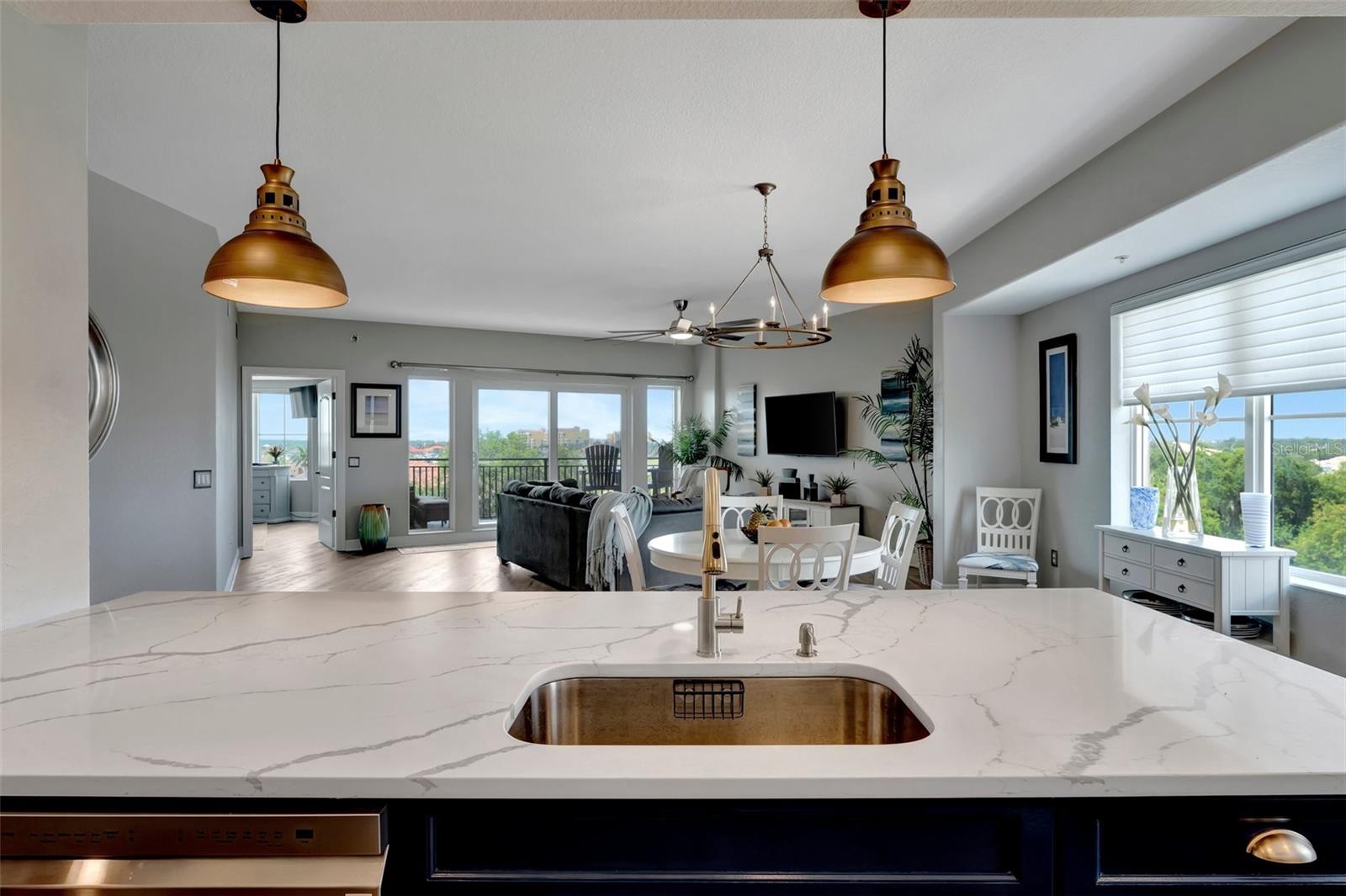 THE PALMS AT RIVIERA DUNES PH I - Residential Lease