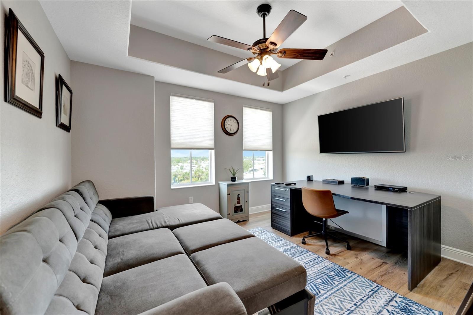 THE PALMS AT RIVIERA DUNES PH I - Residential Lease