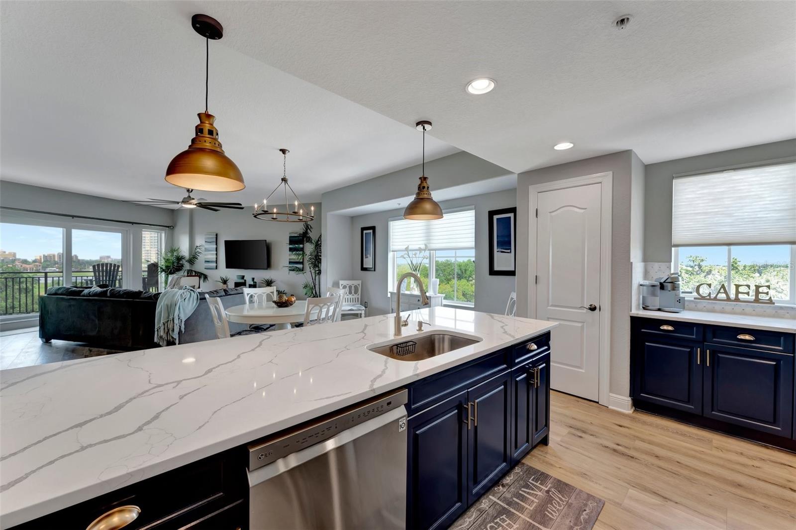 THE PALMS AT RIVIERA DUNES PH I - Residential Lease