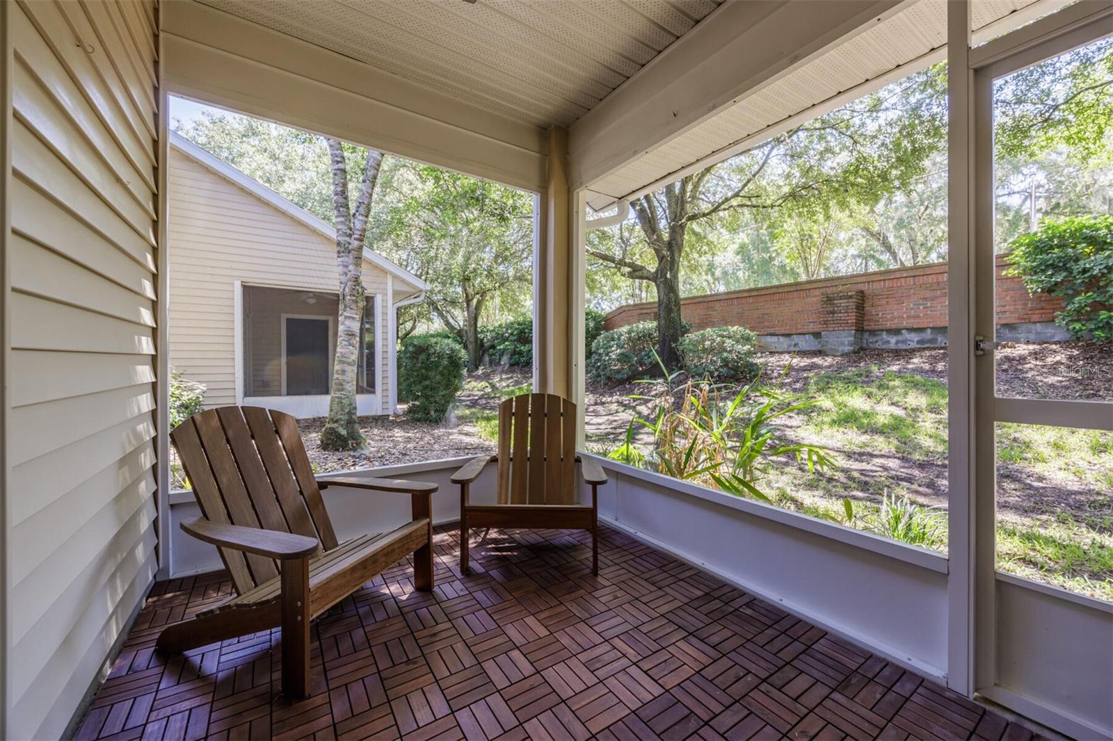 GREENS CONDOS AT WEST END - Residential