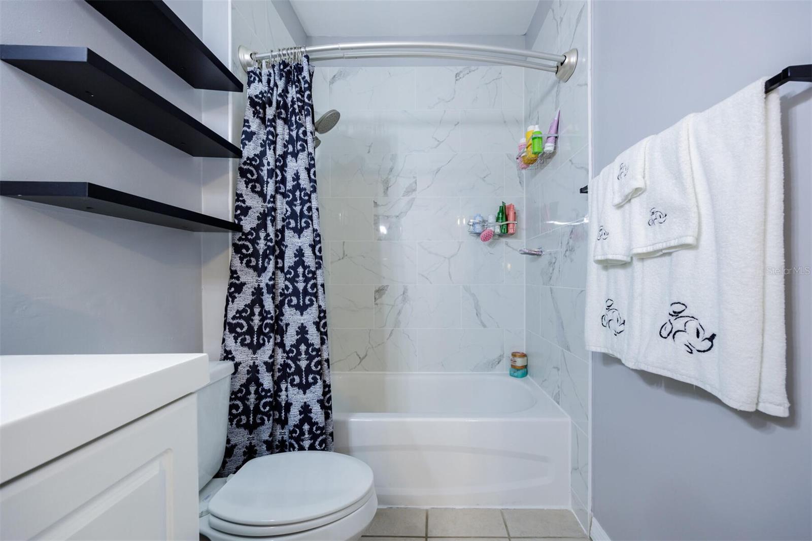 GREENS CONDOS AT WEST END - Residential