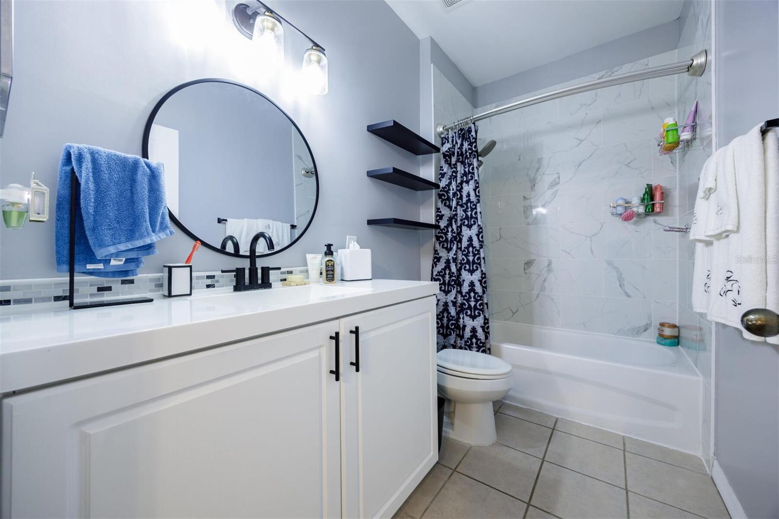 GREENS CONDOS AT WEST END - Residential