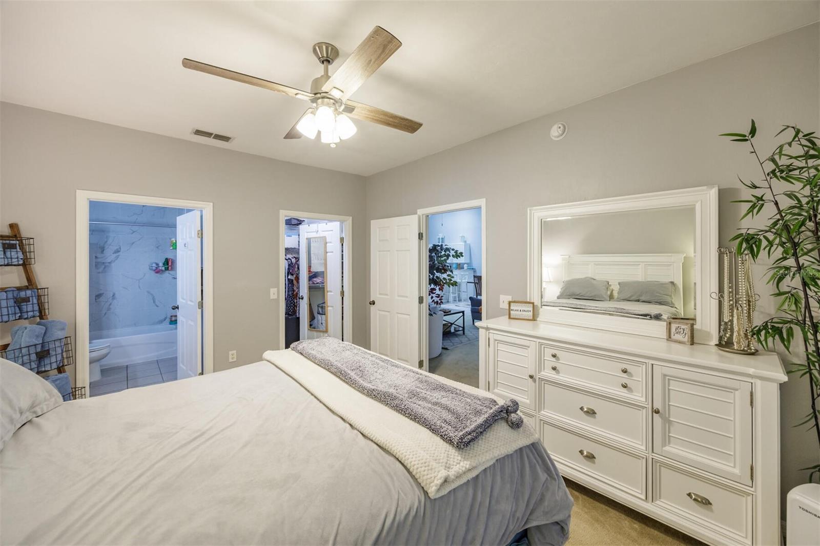 GREENS CONDOS AT WEST END - Residential