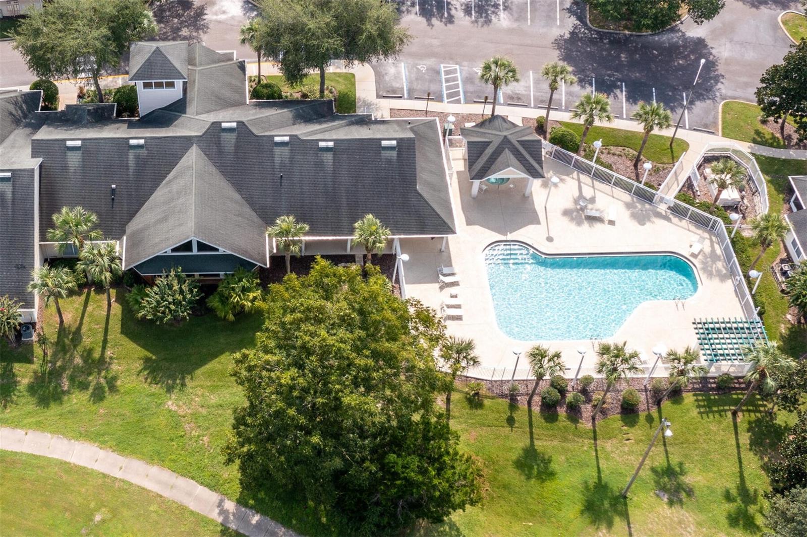 GREENS CONDOS AT WEST END - Residential