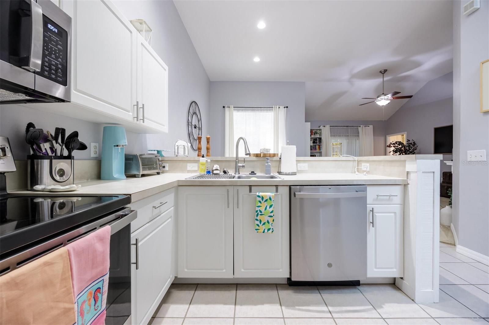 GREENS CONDOS AT WEST END - Residential