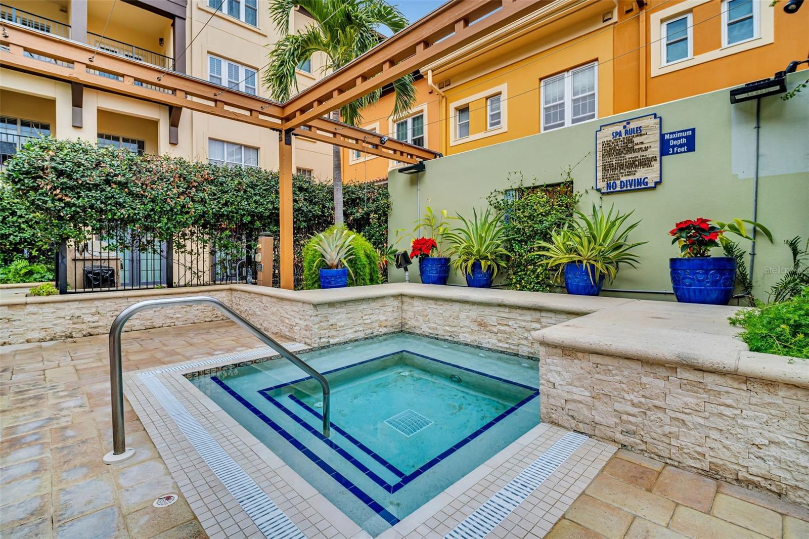 MADISON AT ST PETE II - Residential