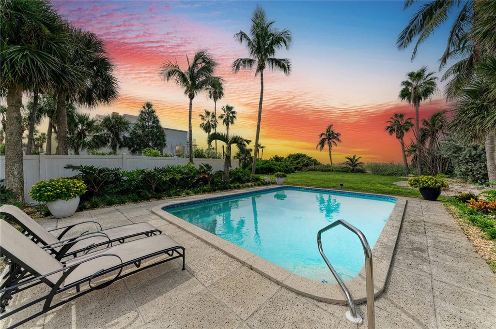 Photo of 4473 Gulf Of Mexico Drive #4473, Longboat Key, FL 34228 (MLS # A4666527)