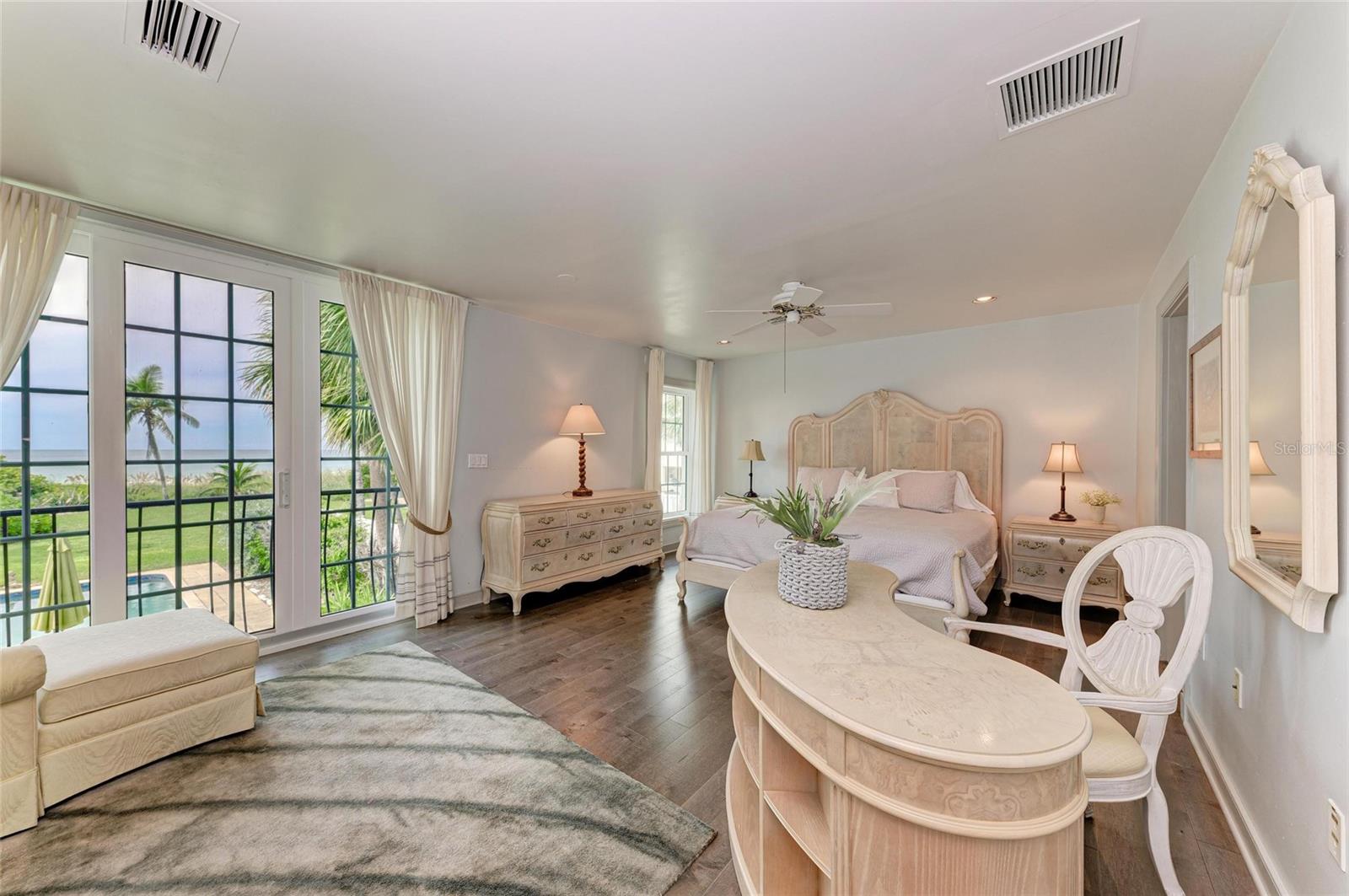 SEASIDE OF LONGBOAT - Residential