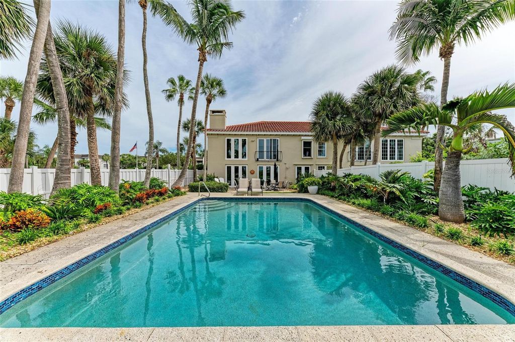 Photo of 4473 Gulf Of Mexico Drive #4473, Longboat Key, FL 34228 (MLS # A4666527)
