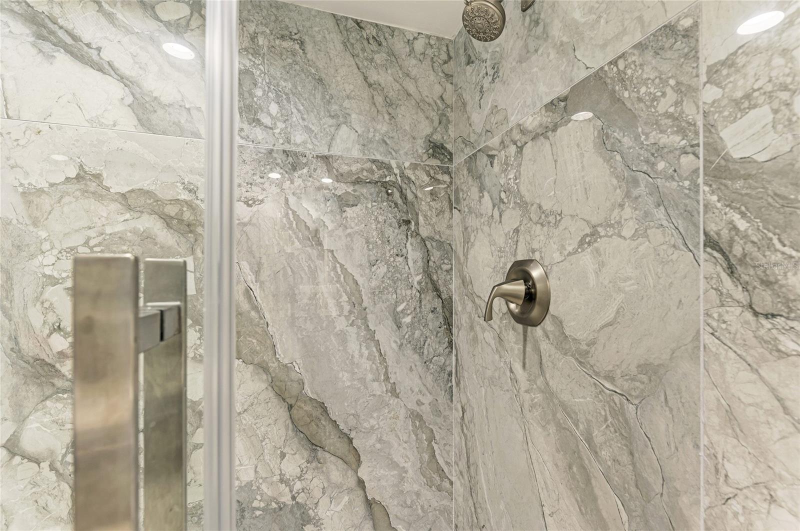 SEAGRAPE INN - Residential