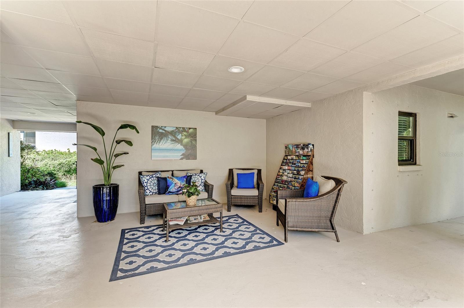 SEAGRAPE INN - Residential