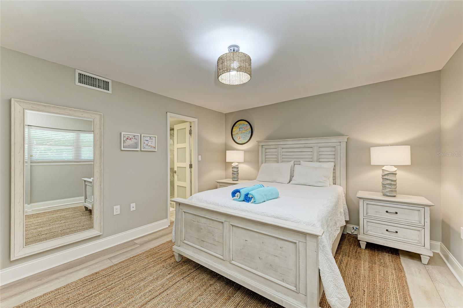 SEAGRAPE INN - Residential