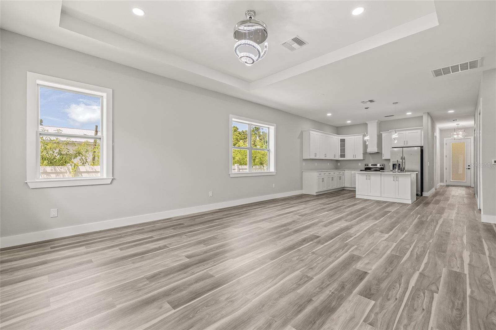 NORTH END TERRACE - Residential