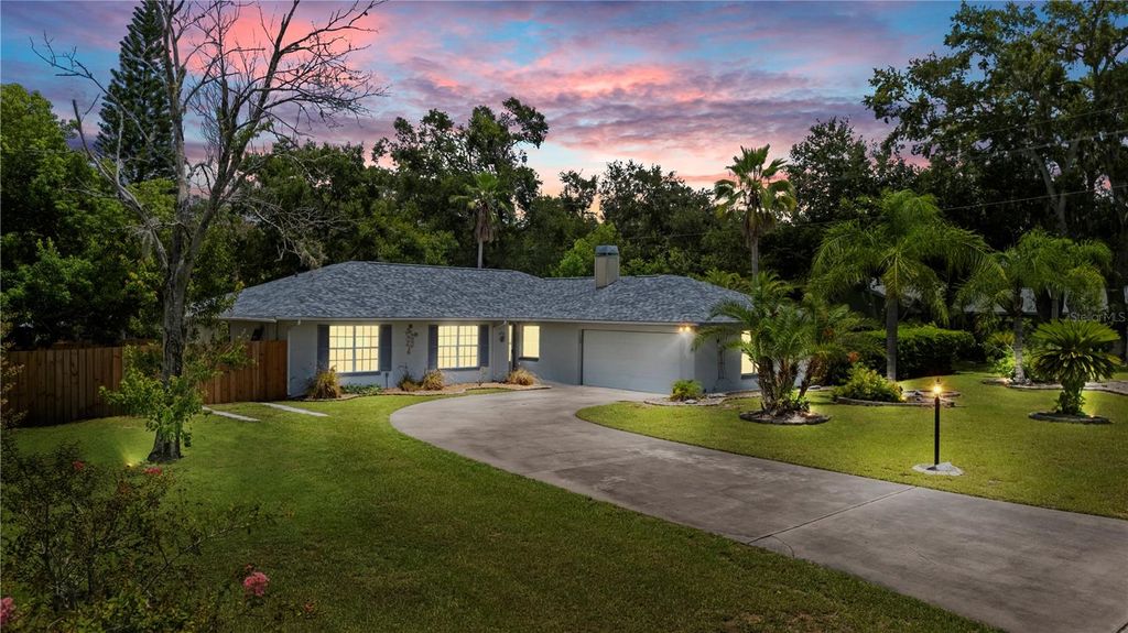 Photo of 1101 Black Knight Drive, Valrico, FL 33594 (MLS # TB8411894)