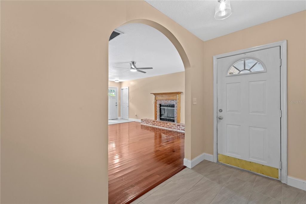 Photo of 1101 Black Knight Drive, Valrico, FL 33594 (MLS # TB8411894)