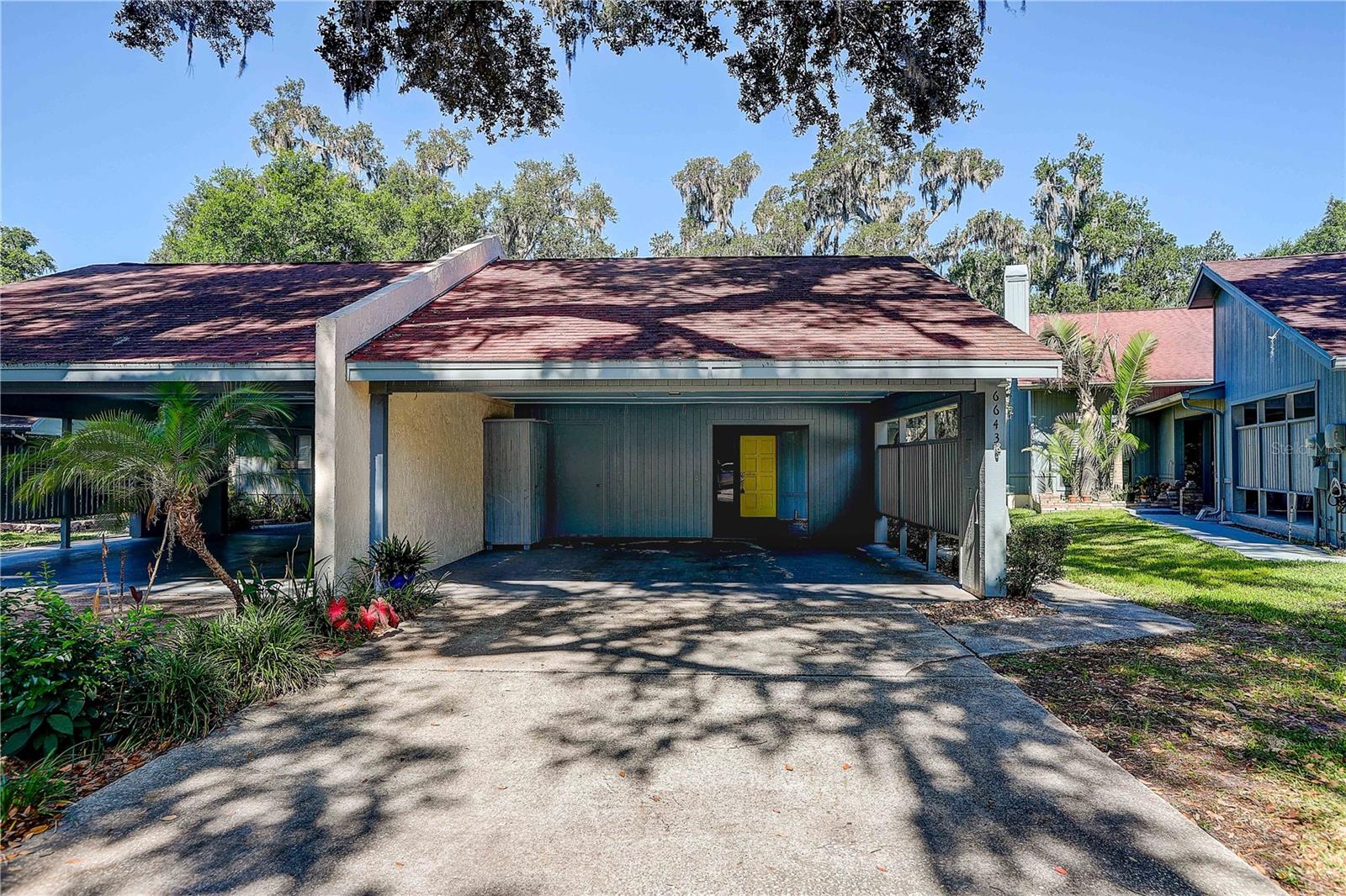 BLUFFS CHRISTINA 01 - Residential