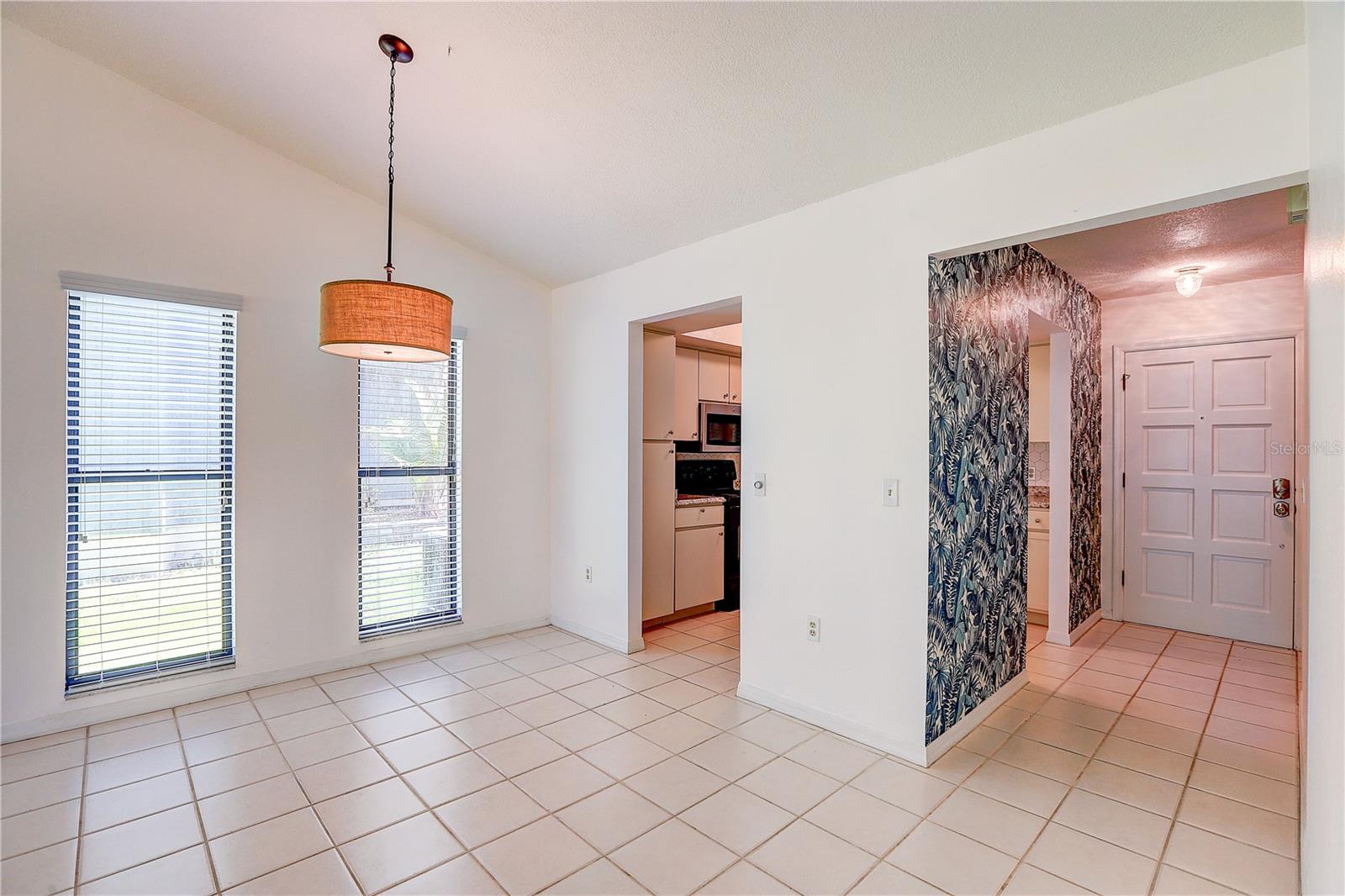 BLUFFS CHRISTINA 01 - Residential